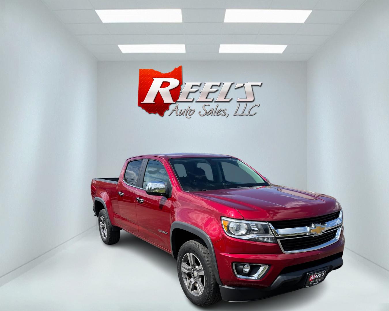 2018 Red /Black Chevrolet Colorado LT Crew Cab 4WD Long Box (1GCGTCENXJ1) with an 3.6L V6 DOHC 24V GAS engine, 8-Speed Automatic transmission, located at 547 E. Main St., Orwell, OH, 44076, (440) 437-5893, 41.535435, -80.847855 - This 2018 Chevrolet Colorado Crew Cab Long Bed LT 4WD is a sturdy and versatile mid-size truck that combines robust performance with comfort and modern technology. It is powered by a 3.6L V6 engine coupled with an 8-speed automatic transmission, capable of delivering efficient highway fuel economy o - Photo#2